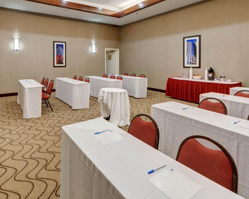 Holiday Inn Express & Suites Plano East - Richardson By Ihg Exterior foto